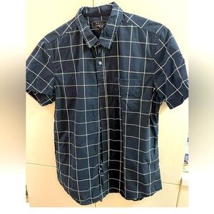 21 Men An American Brand Navy Button up Shirt Size L